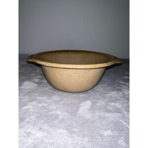 The Pampered Chef Beige Stoneware Bakeware Bowl One Size